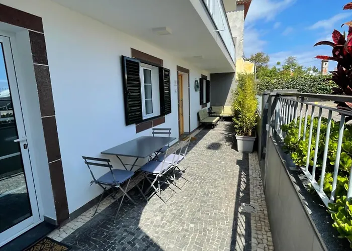 Casa De Sao Tiago 1 *